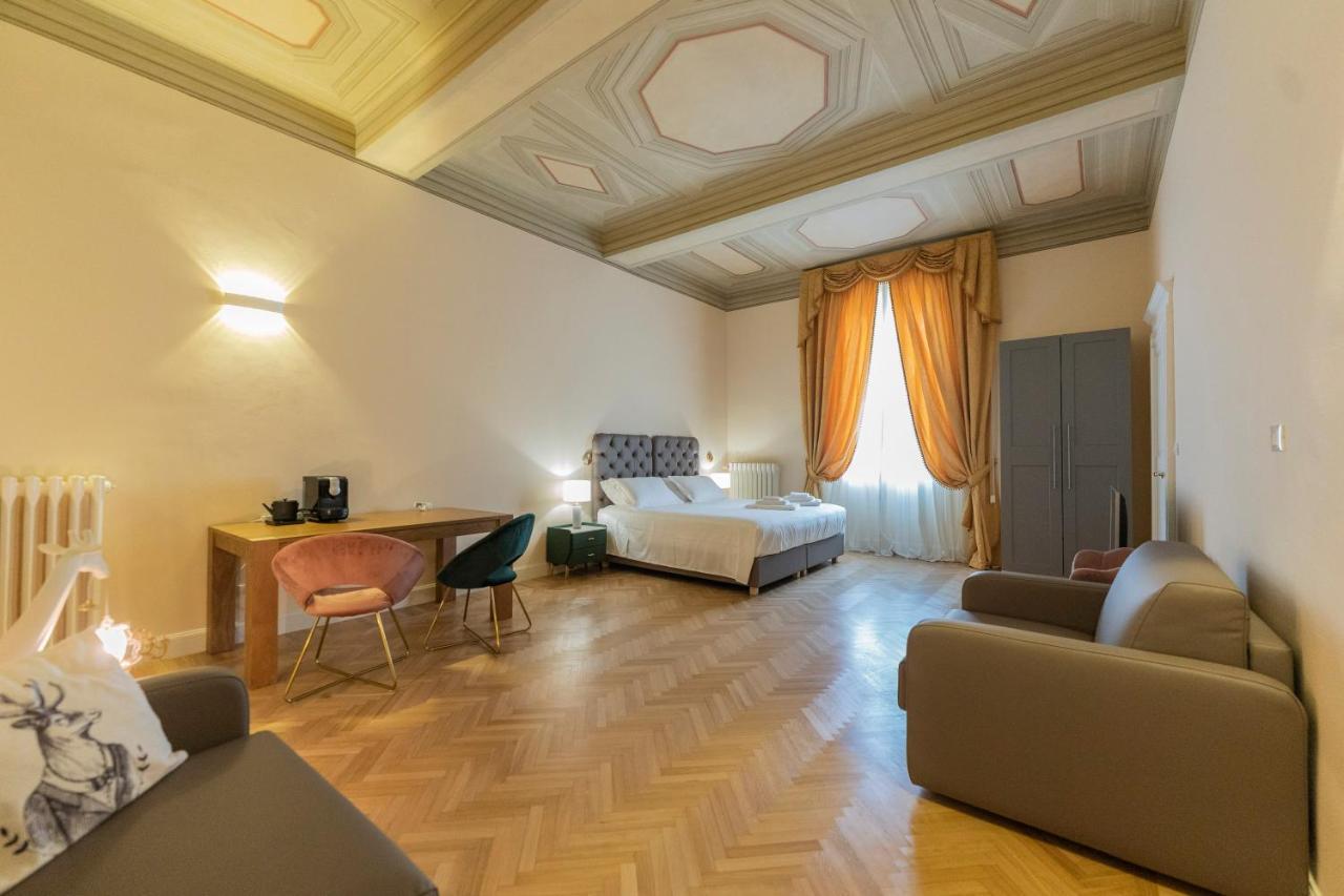Aldrovandi Luxury Suites And Apartment Bologna Eksteriør billede