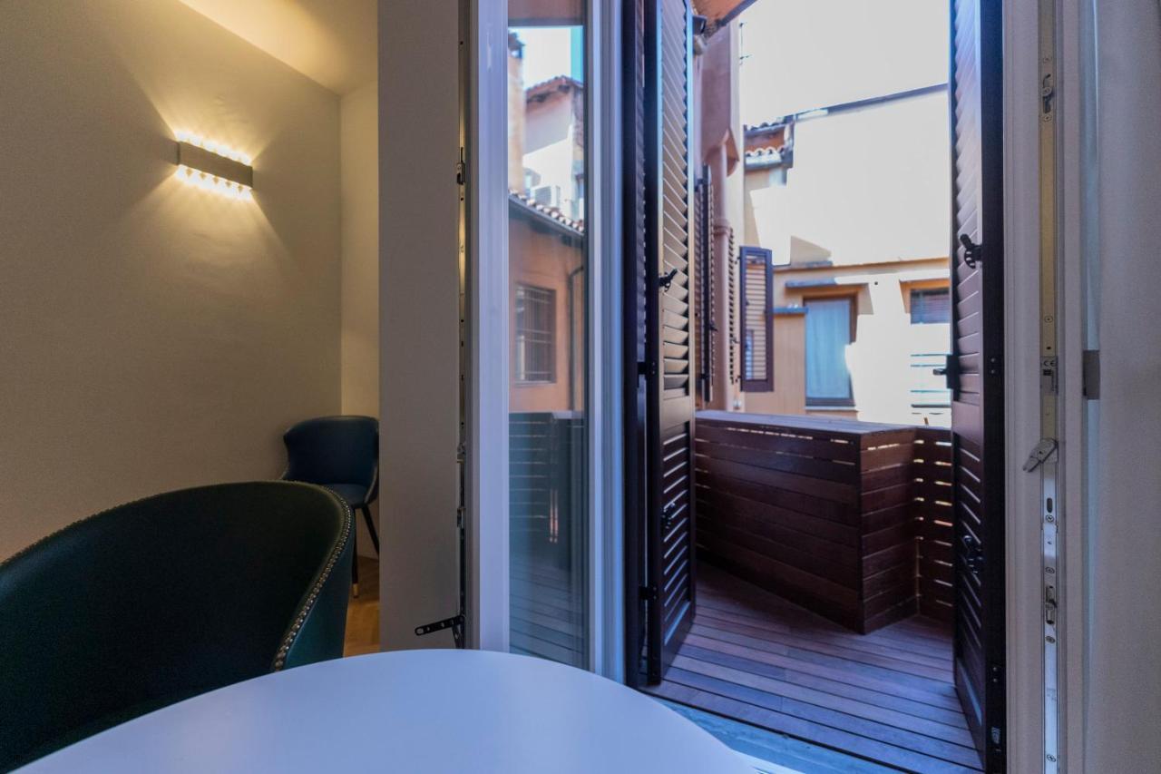 Aldrovandi Luxury Suites And Apartment Bologna Eksteriør billede