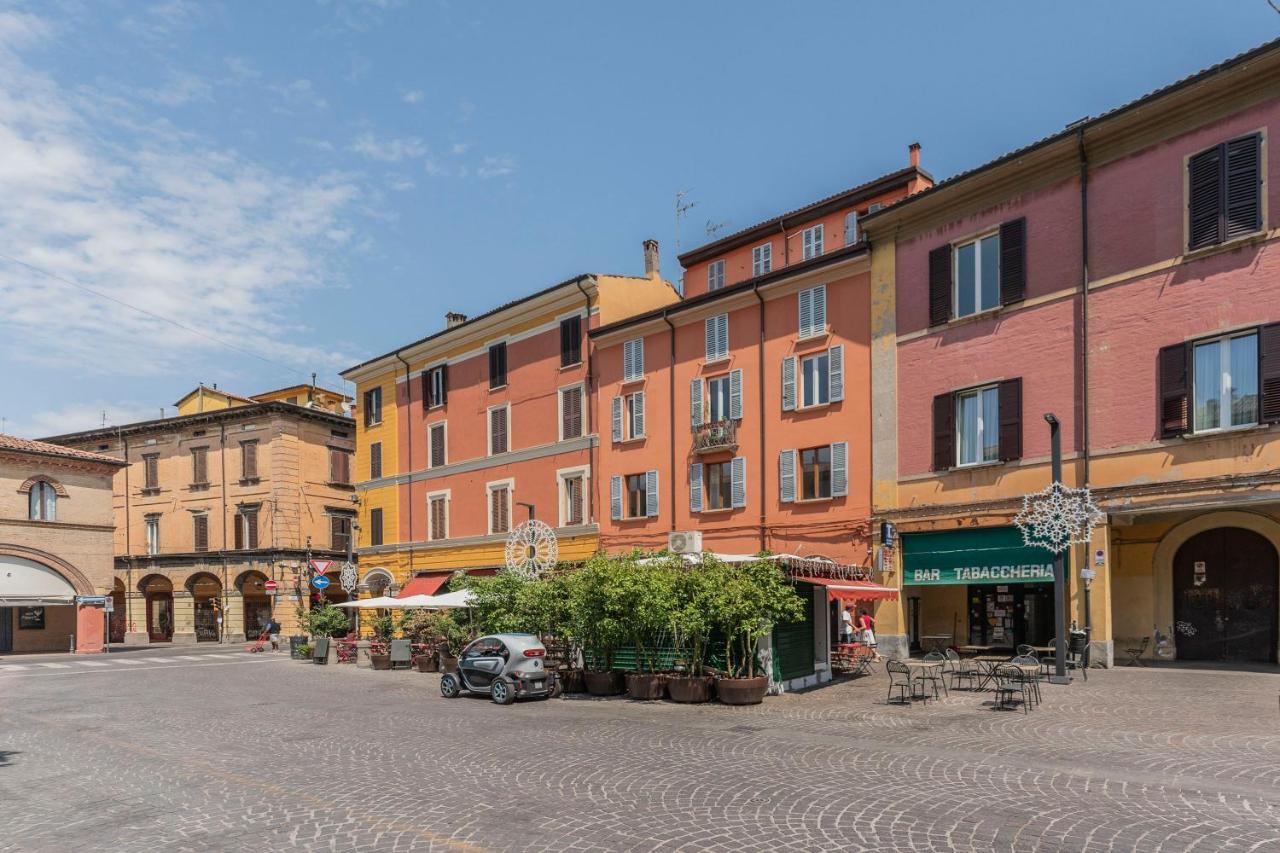 Aldrovandi Luxury Suites And Apartment Bologna Eksteriør billede