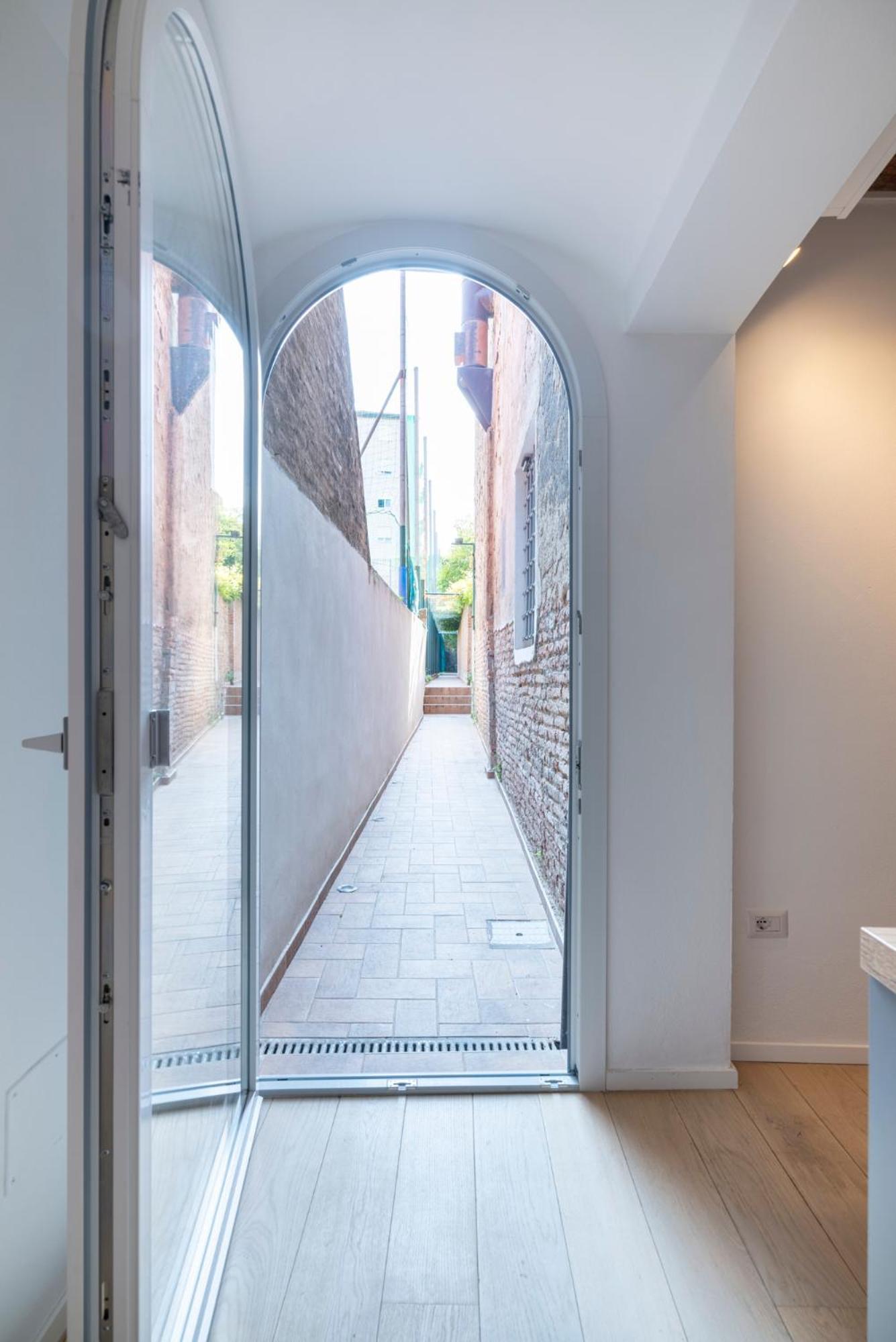 Aldrovandi Luxury Suites And Apartment Bologna Eksteriør billede