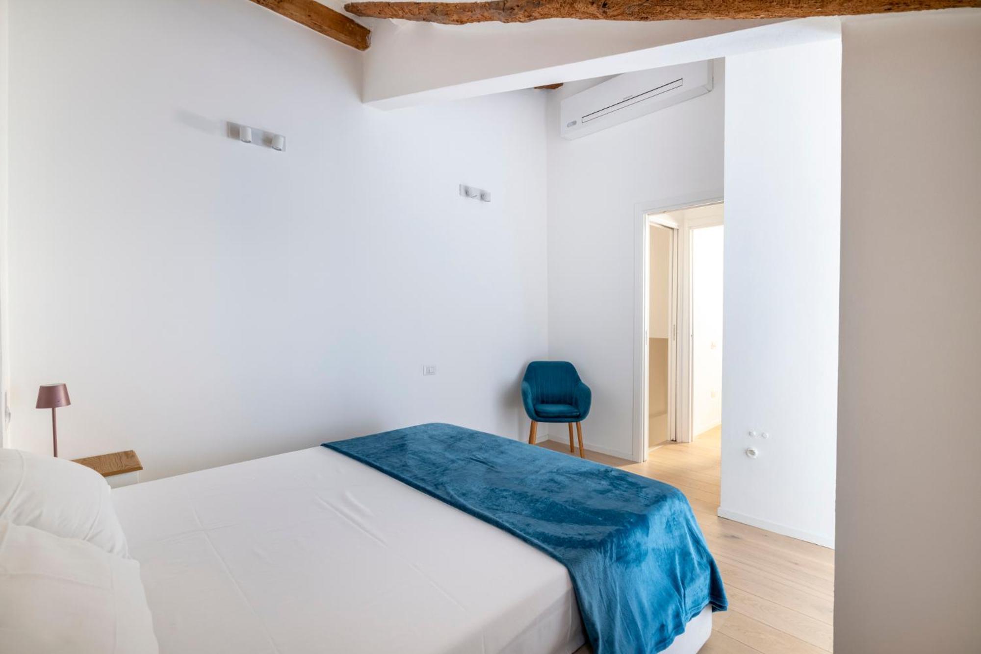Aldrovandi Luxury Suites And Apartment Bologna Eksteriør billede