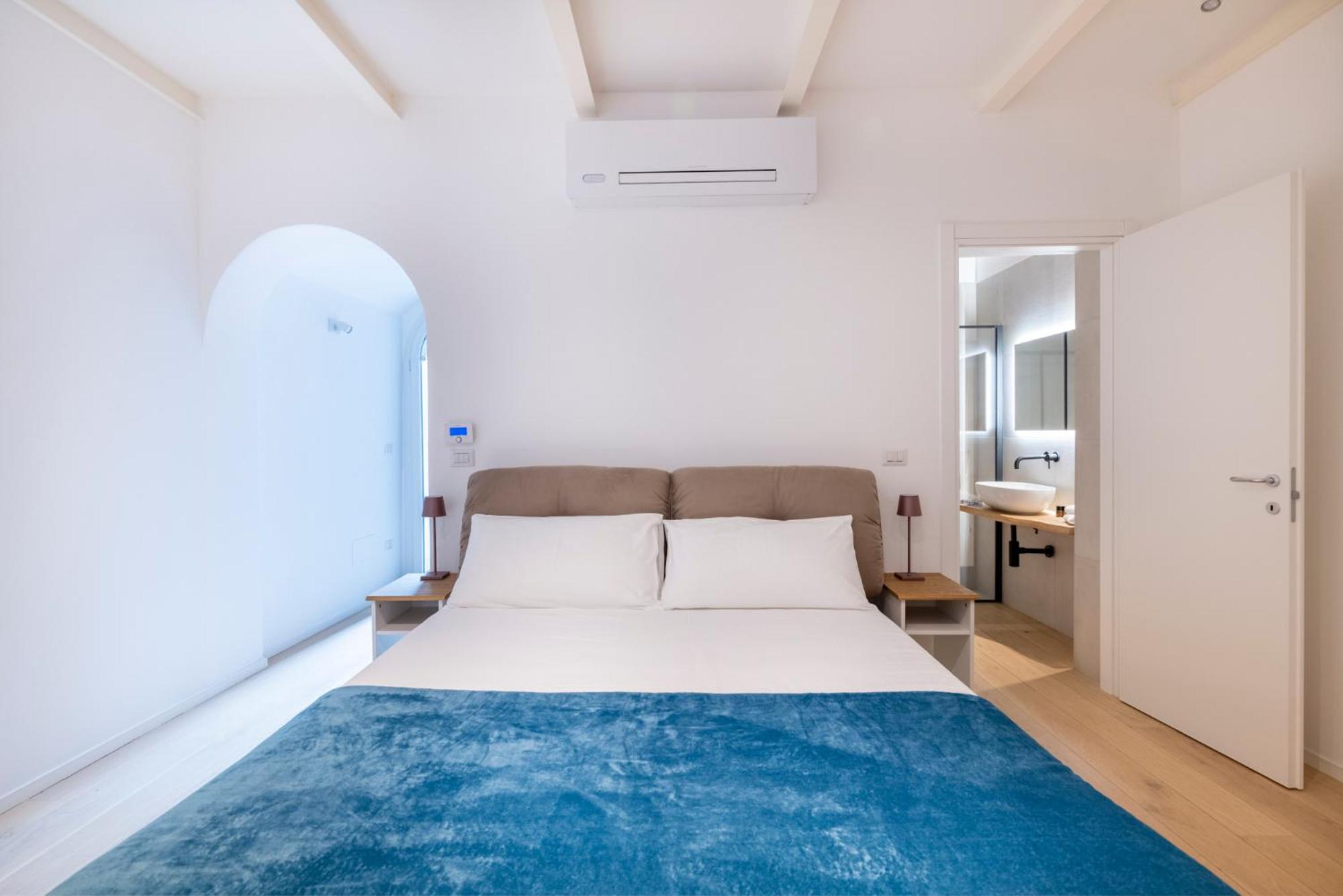 Aldrovandi Luxury Suites And Apartment Bologna Eksteriør billede